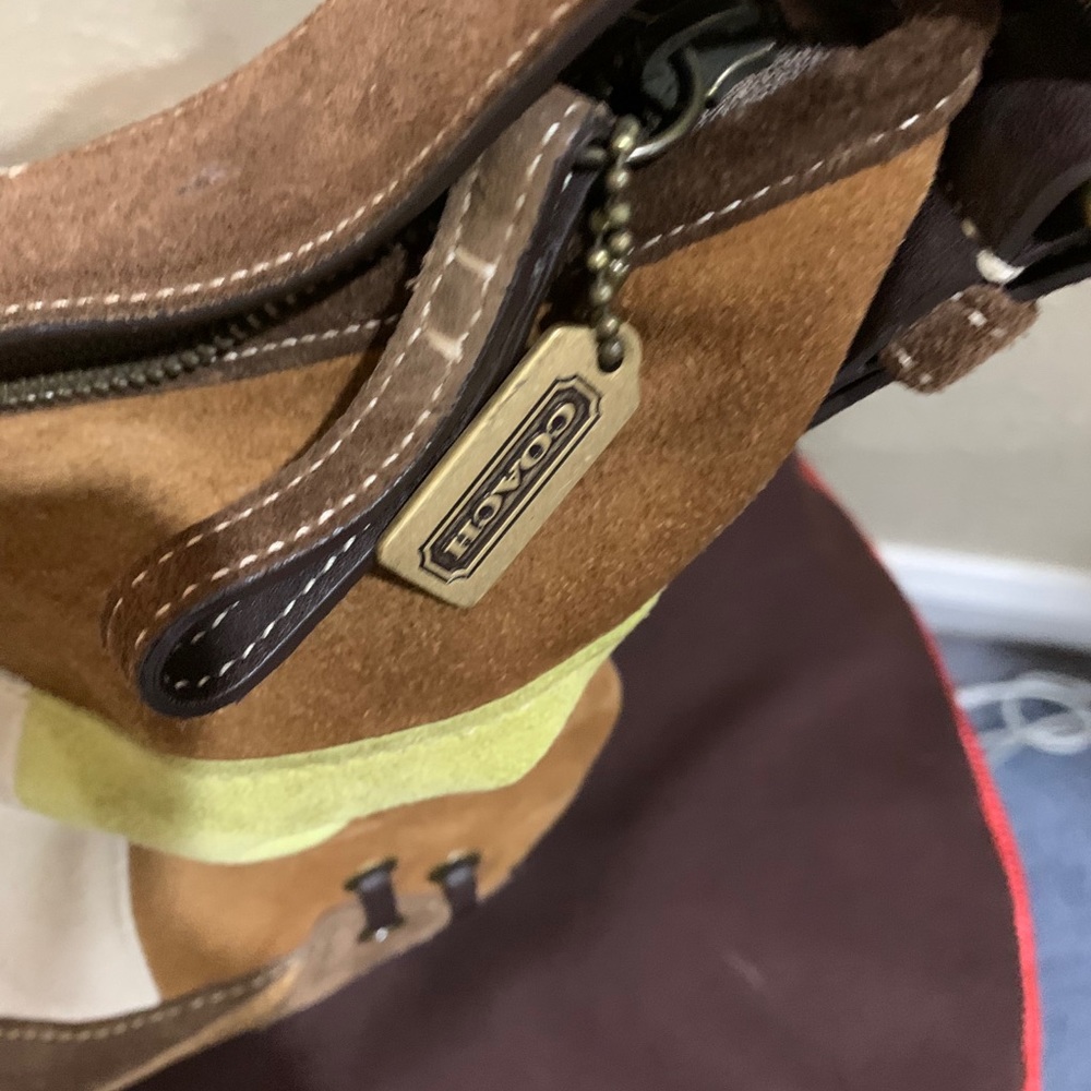 Authentic Coach patchwork bag. - Picture 5 of 9